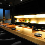 kitchen W - デートや接待などに・・・２階は特等席のカウンターはふかふかソファーで