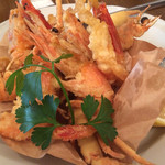 パルテノペ - 今月のお勧め
      エビのフリット 3種