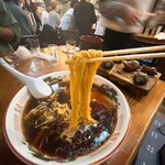 つぶ焼 かど屋 - 2025/10  ツルツルの細縮れ麺