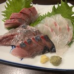 金町製麺 - 刺身盛り合わせ