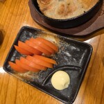 丸一酒場 - トマトスライス