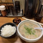 老虎苑 - かす汁定食@600円　汁（大）+@250円