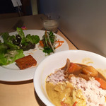 ゆとりの空間 キャナルシティ博多店 - グリーンカレー&野菜カレー☆☆