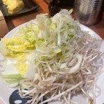 地鶏と沖縄琉球しゃぶしゃぶ 個室居酒屋 くろ凪 浜松町店 - 