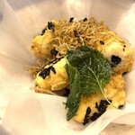 Femme de bateau Aoki - 【揚げ物】しらすと大和芋の磯辺揚げ。