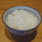 天ぷら よこい - ごはんが真っ白でつやつやでしょ？
      ついお替わりしちゃいました。