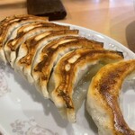 中華一 龍王 - ギョウザ450円