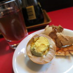 餃子の店 蘭州 - 2015.1烏龍茶玉子