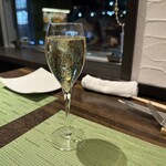 Dining bar Hanare