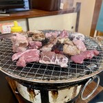 ホルモン保坂 - 