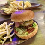 玉ねぎ倉庫跡地 志知カフェ - 