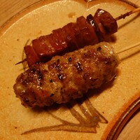 焼き鳥とワイン 萬鳥 - 