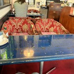 喫茶 水鯨 - 卓上　※おひとり様ですけど、テーブル席に案内してくれました