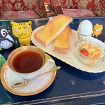 喫茶 水鯨 - アイリッシュ・ウイスキー・クリーム650円+ バタートーストセット300円