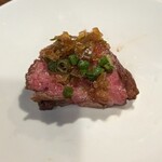 赤羽 魚一 - 牛サガリ和風オニオンステーキ