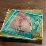 赤羽 魚一 - ブリの藁たたき