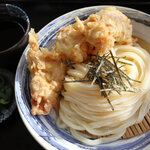 手打ちうどん 空 - かしわ天ざる940円
