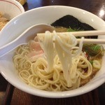 麺や しき - 支那そば（780円）＋大盛り（100円）麺リフト