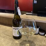 餃子とワイン 果皮と餡 - 