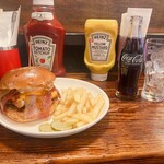 66 - ■ 佐世保バーガー　1,680円
                                ■ コーラゼロ　150円