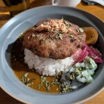 キャトルエピス ハンバーグカレー - 
