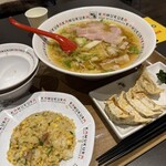 どうとんぼり神座 - 