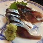 和食と地酒の店 うり坊 - H.27.1.8.夜 半生きずし 700円