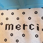 メルシースコーン - 