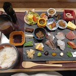 三彩 - 
