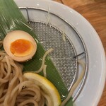 帰ってきた宮田麺児 - 金網ざる