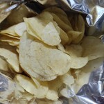 九州屋 - 『ポテトチップス レモン香るせとうちの塩味』１８０円