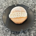 エシレ・パティスリー オ ブール - ボンブ・エシレ　モンブラン