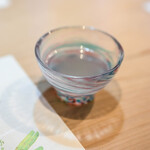 うを徳 - 酒盅（さかづき）に"濁醪（にごりざけ）"