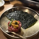 焼肉 PANCHAN - 王様の極上ユッケ。王様どころか神様もびっくりのビジュと味わい