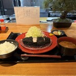 黒豚トンカツ さつまや とんとん - ■六白黒豚 黒とんロース(150㌘)¥3,000