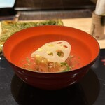 鮨旬美 西川 - 松葉蟹と蓮根の炊き込みご飯