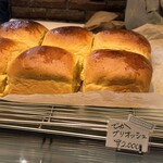 ブランジュリー パリの空の下 - 