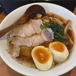 生姜醤油ラーメン ふたご - 料理写真:特製生姜醤油ラーメン　大盛り