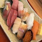 浜寿し - 料理写真:
