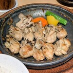 仙台かき徳 - かきがたくさんだ！