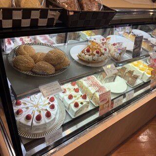 イタリアン・トマト カフェジュニア_0