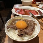 炭火焼肉ホルモン まるは - 