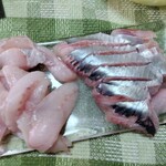 有限会社一鱗 新岡商店 - 