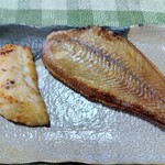 有限会社一鱗 新岡商店 - 