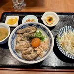 炭焼き 火垂る - 