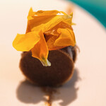 LIAISON - ランチコース 9680円 のウチワエビとバターナッツ南瓜のタルト、フォアグラのテリーヌ