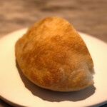 LIAISON - ランチコース 9680円 の自家製パン