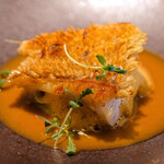 LIAISON - ランチコース 9680円 の福岡の甘鯛の鱗焼き スープドポアソン 甘海老使ったビスクの泡