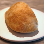 LIAISON - ランチコース 9680円 の自家製パン