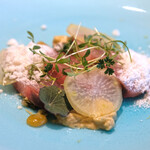 LIAISON - ランチコース 9680円 の富山のひみ寒ぶり 大根のクリーム 柑橘のピューレ